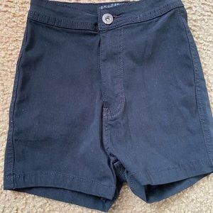 Black short jeans